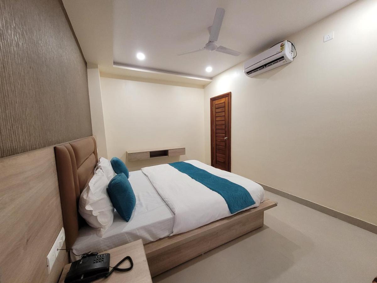 Hotel Ananda Kashi Bénarès Extérieur photo
