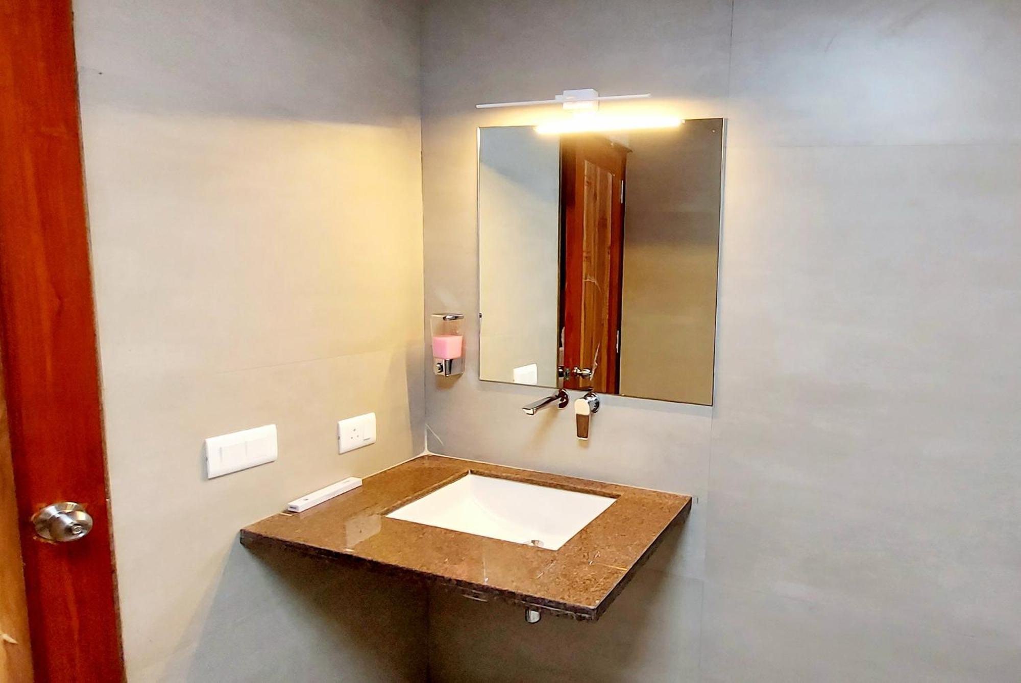 Hotel Ananda Kashi Bénarès Extérieur photo
